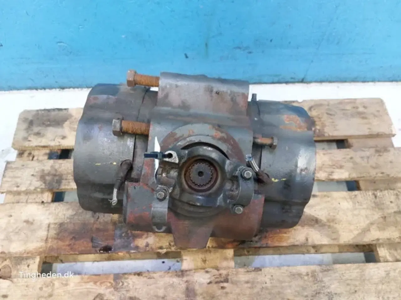 Billede 3 - New Holland LB115B Bagaksel Transmission 85827755