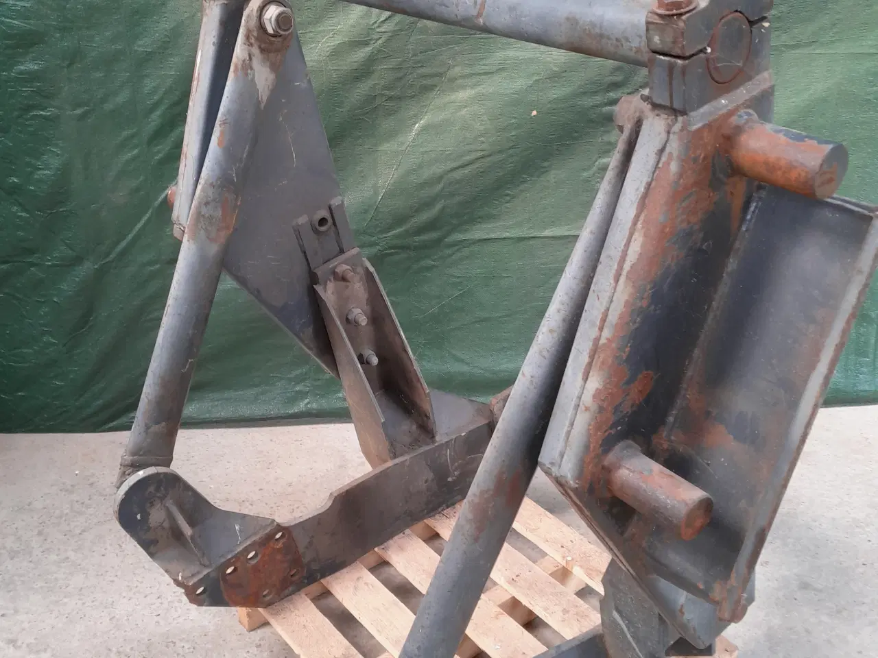 Billede 3 - Frontlæsser Veto F-10 Hydraulic, beslag til MF265