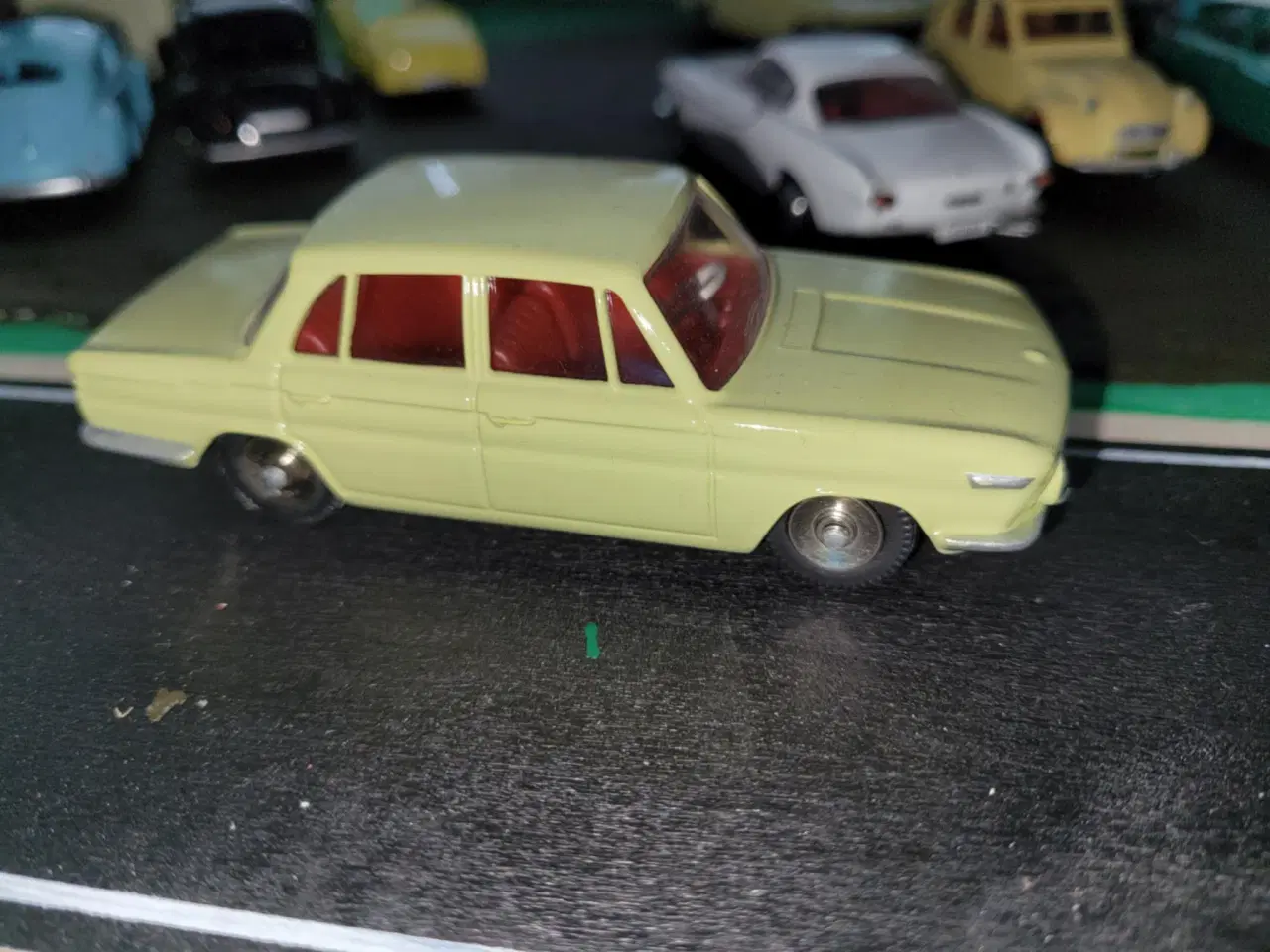 Billede 8 - Dinky 