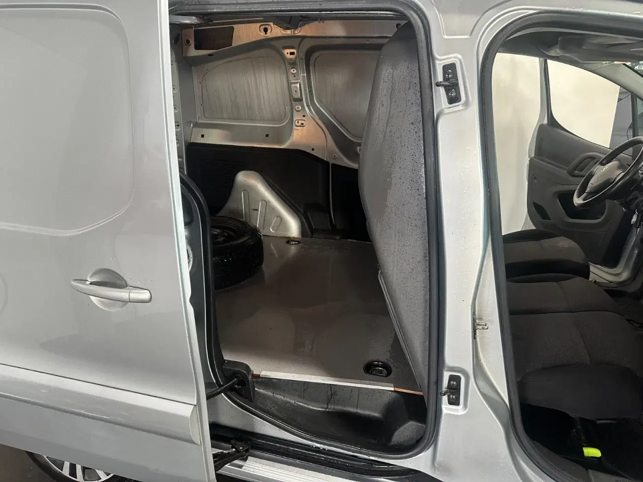 Billede 6 - Peugeot Partner 1,6 BlueHDi 100 L1 Premium ESG Van