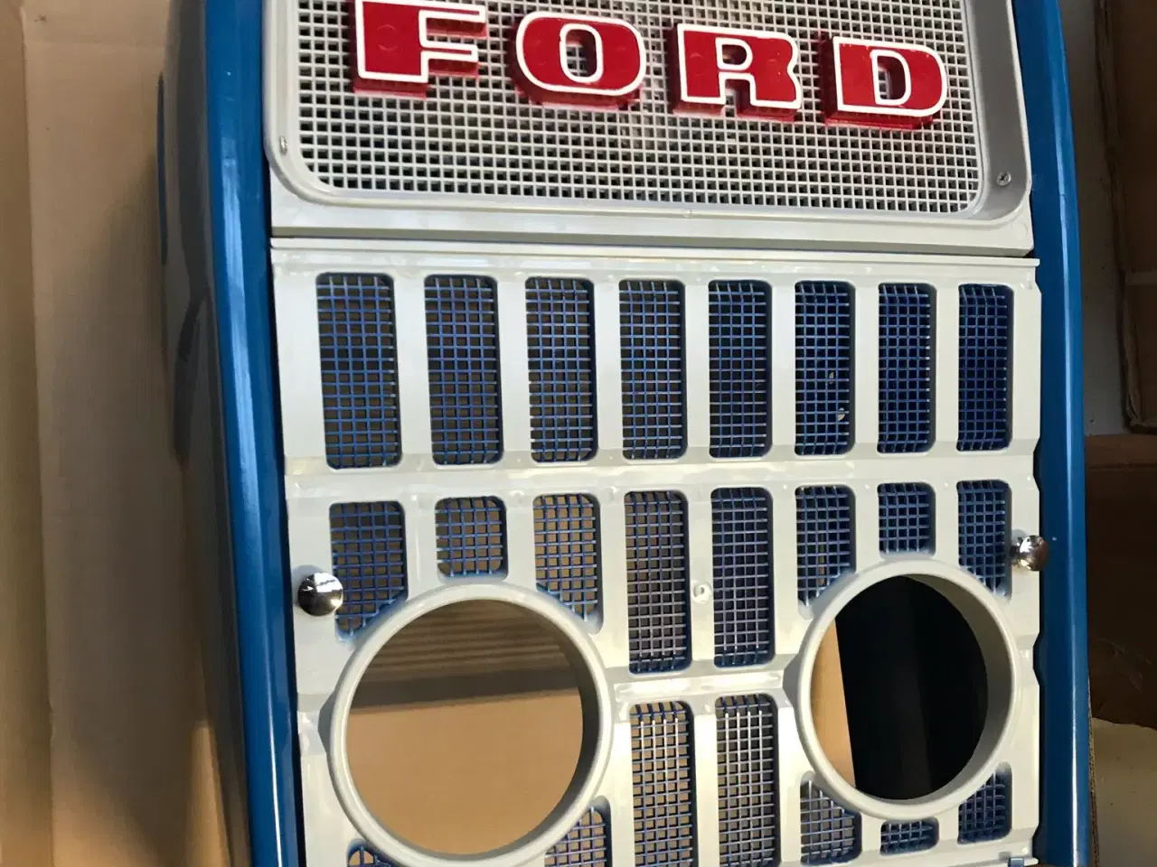 Billede 1 - Frontkappe Ford 4000, Ford 5000