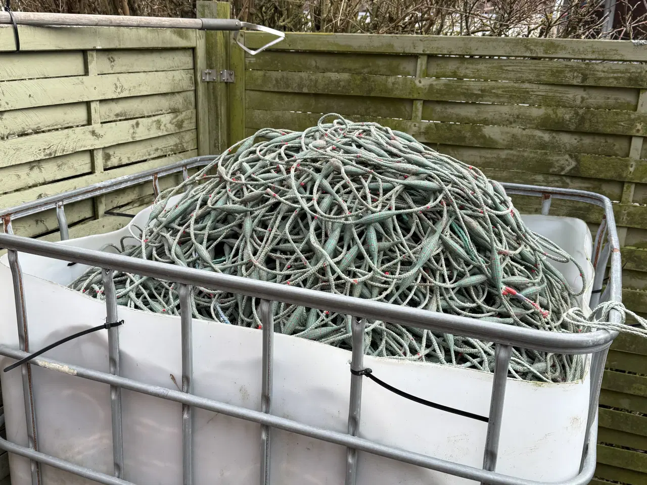 Billede 1 - Over og undertæller til garn