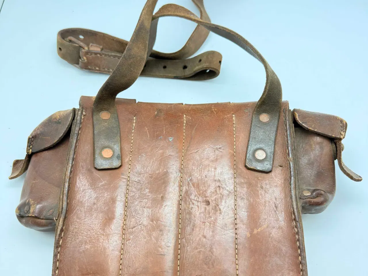 Billede 2 - WW2 - Original Husqvarna MP44 magasin taske