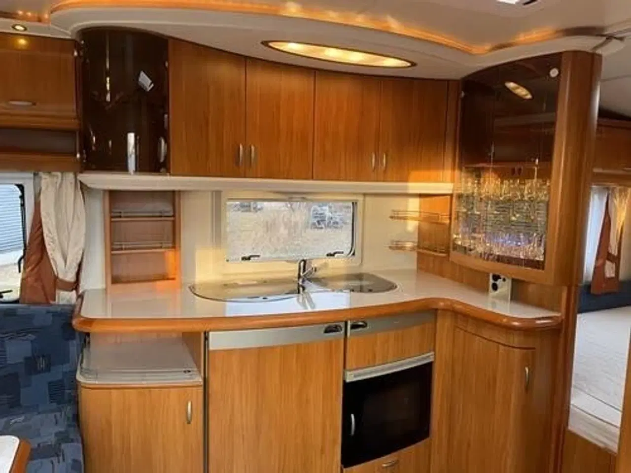 Billede 4 - Hobby EXCELLENT 560 UFe