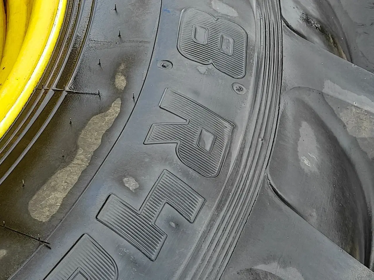 Billede 2 - Tvillingehjul 20.8R42 inkl. låse