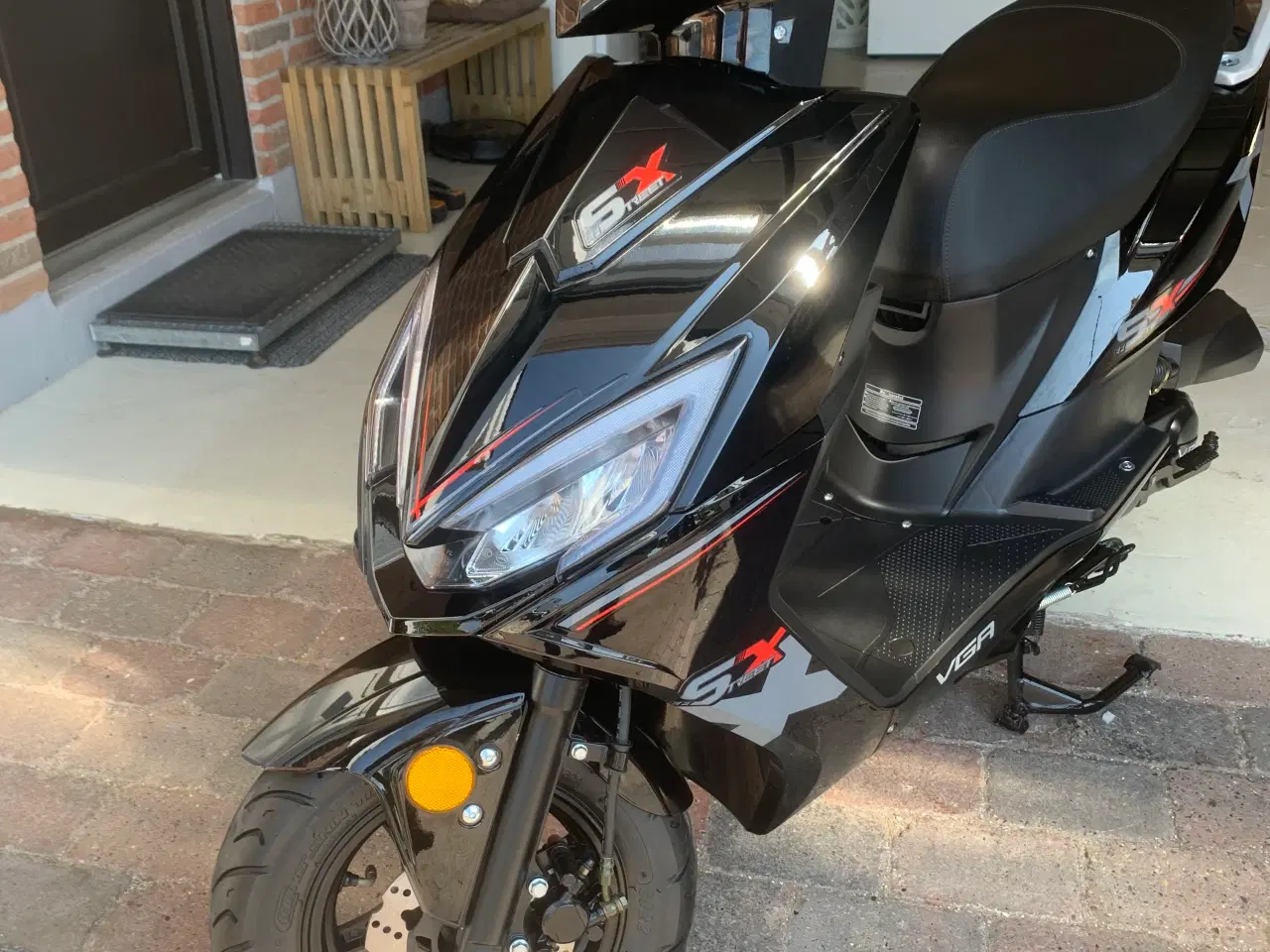 Billede 5 - Vga Street-X EFI 30 km 1/2 år gl. 