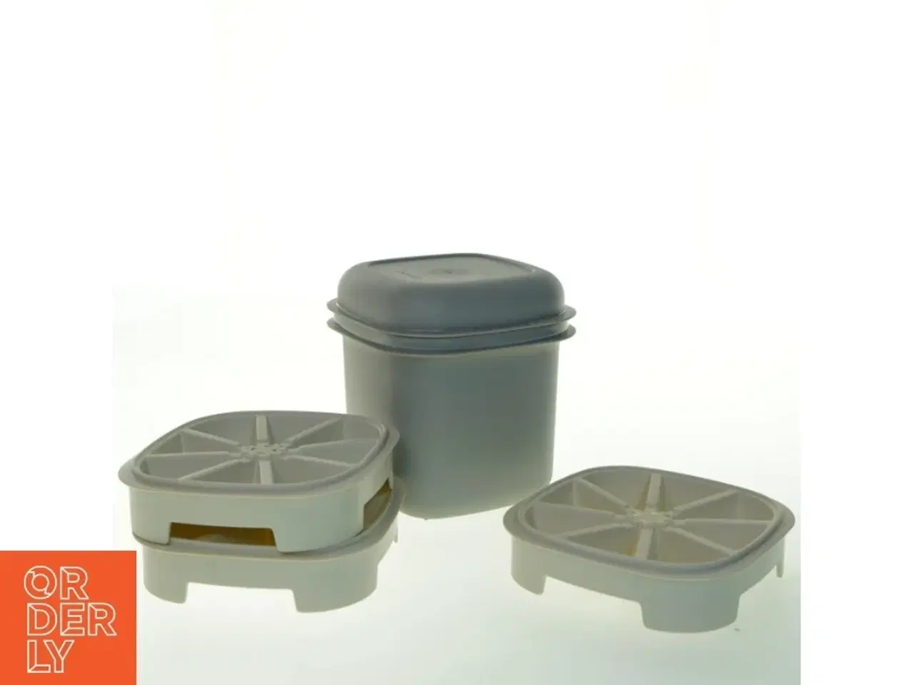 Billede 1 - Tupperware Isterningsboks  (str. 15x12 cm)