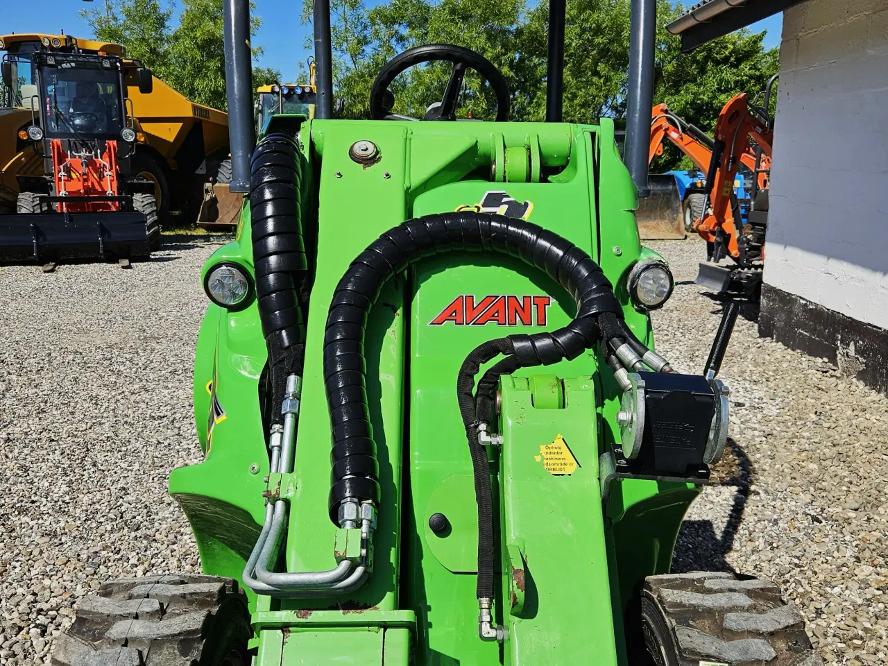 Billede 4 - Avant E5 / 1100 timer / teleskoparm / 2 redskaber