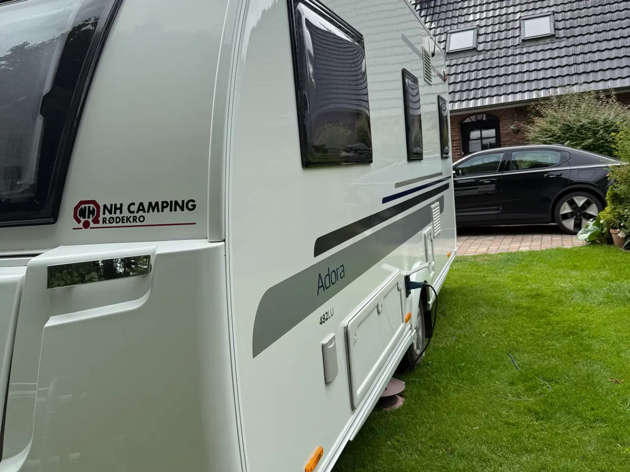 Billede 1 - Adria Adora 482Lu  Super flot stand 