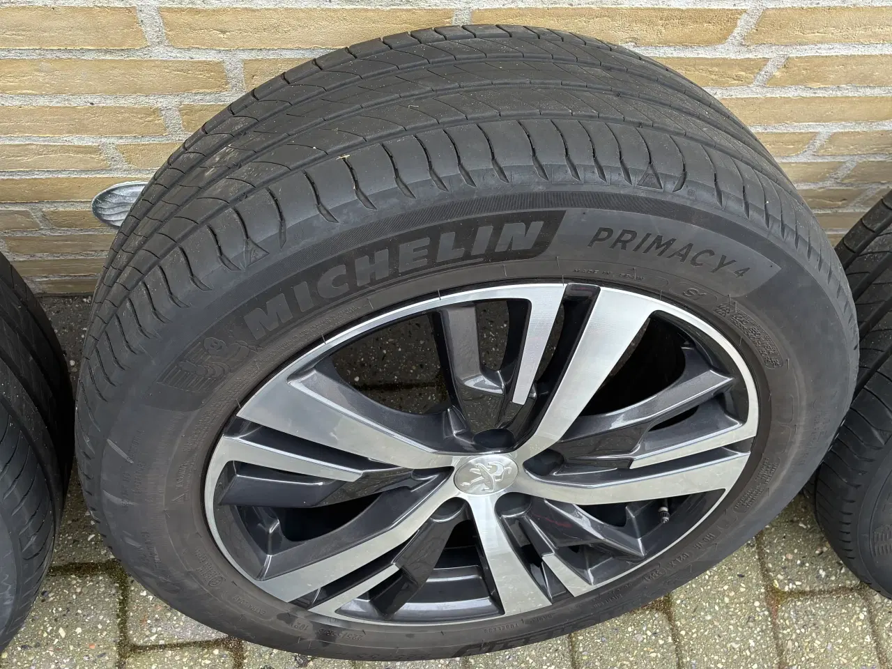 Billede 3 - Originale fælge til Peugeot 3008 årgang 2021