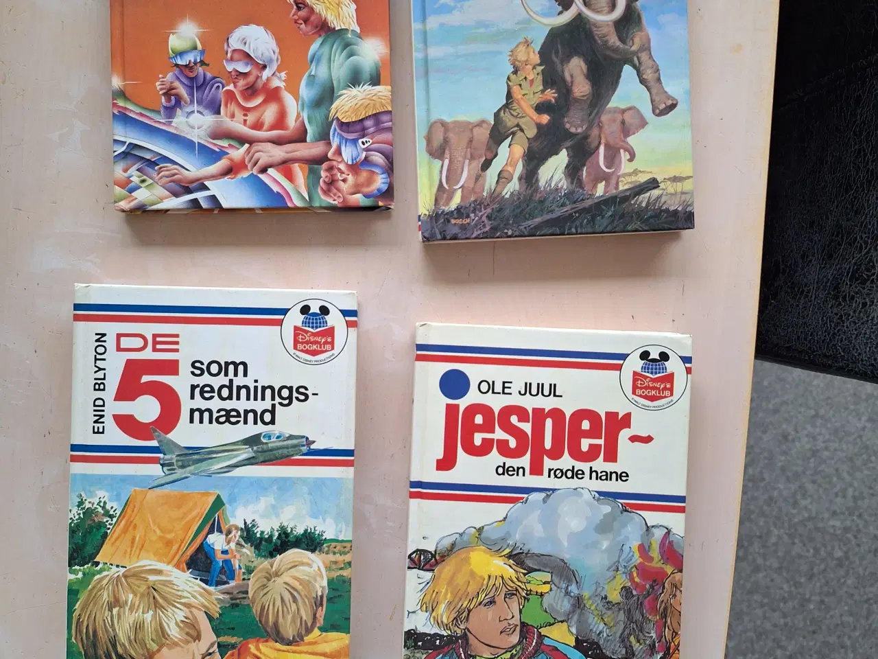 Billede 1 - Bøger fra Disney bogklub sælges og et par andre