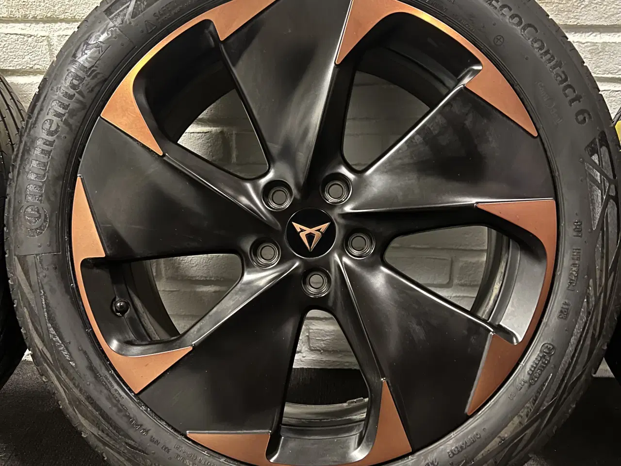 Billede 4 - Originale Cupra 19” fælge med sommerdæk