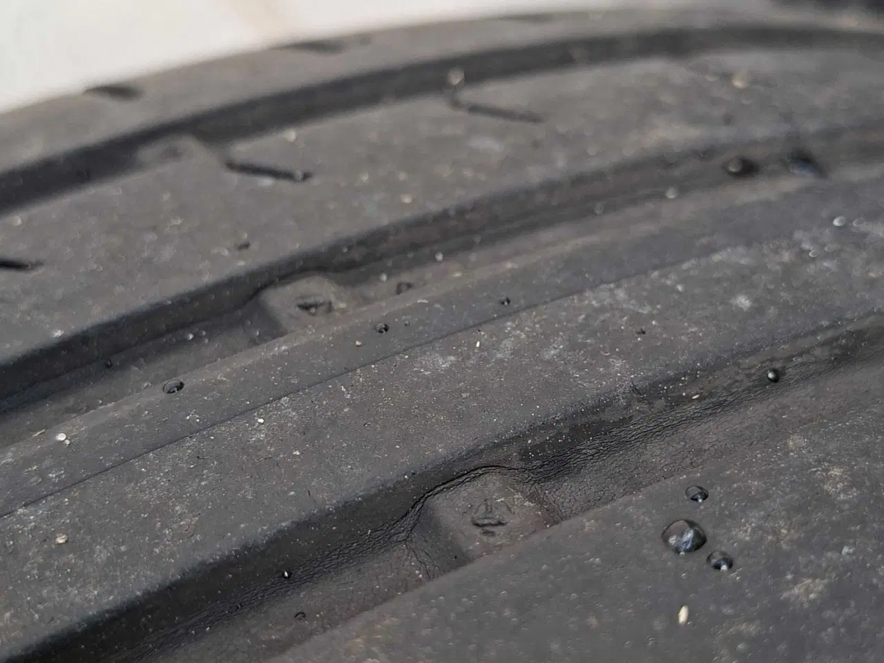 Billede 3 - Seat Leon alu-fælge med sommerdæk