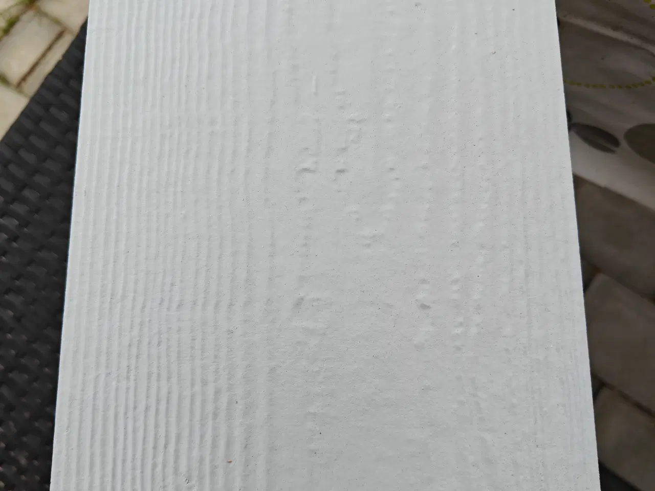 Billede 1 - Hardie plank facade brædder med træstruktur.