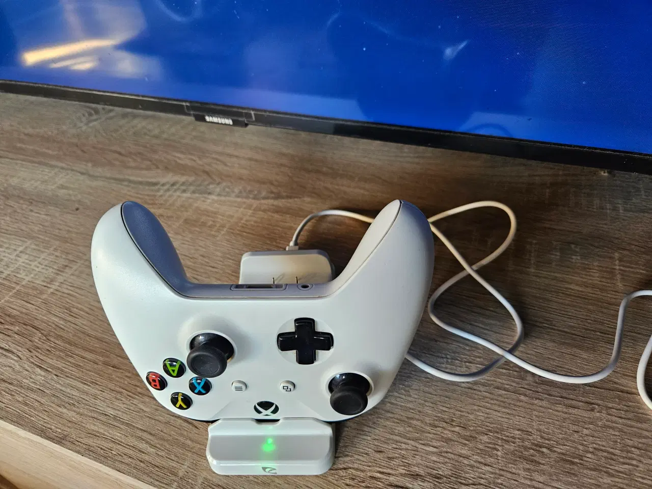 Billede 3 - Xbox one s inkl. 32" fladskærm
