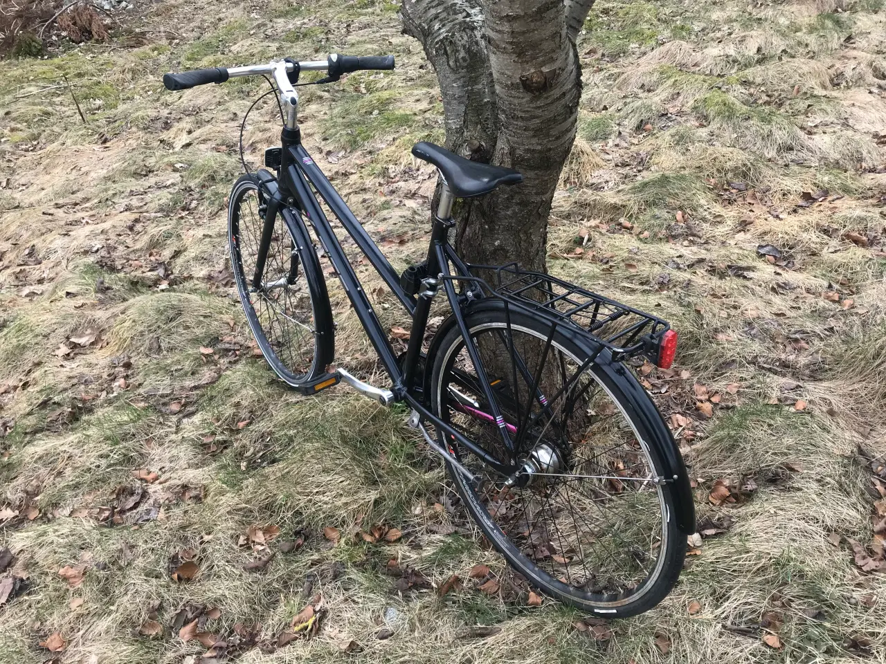 Billede 3 - Damecykel 28 Mærke X-Zite Str. 54 med Lys