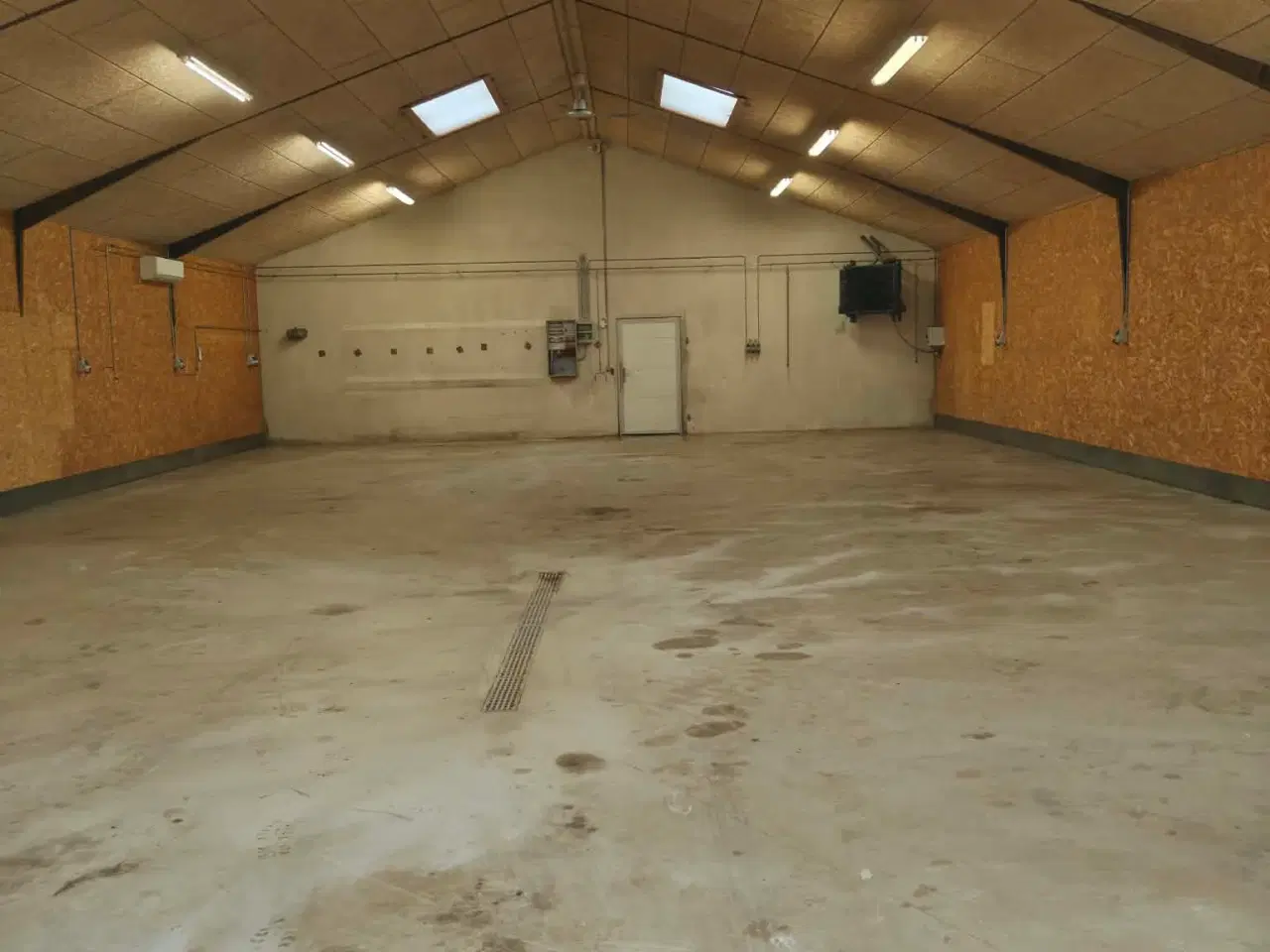 Billede 2 - Værksted Udlejes