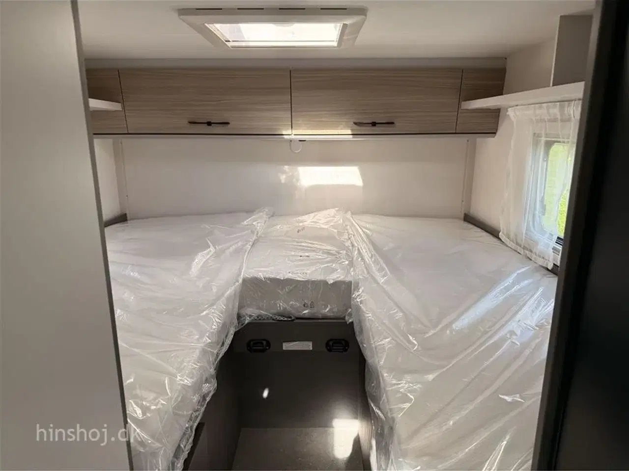 Billede 2 - 2026 - Etrusco V 6.8 SCF Scandic Edition Aut.   Lækker Autocamper med automatgear og face to face siddegruppe fra Hinshøj Caravan.