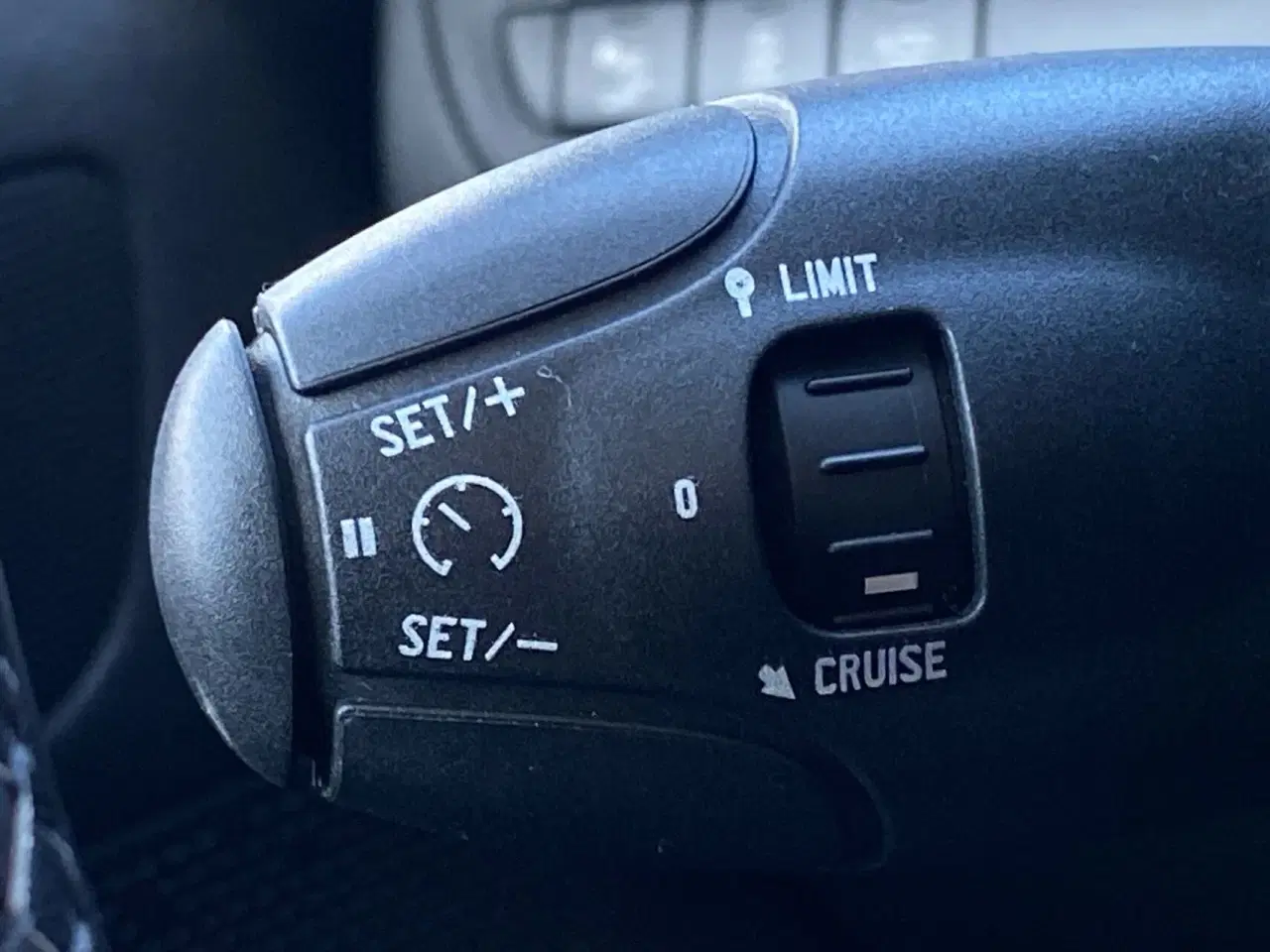 Billede 18 - Peugeot 208 1,6 BlueHDi Allure 100HK 5d