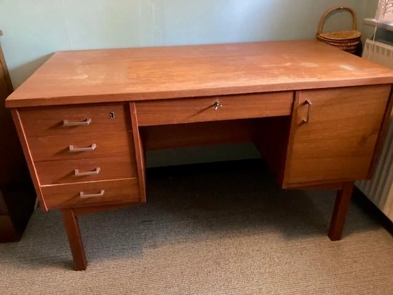 Billede 1 - Skrivebord Teak