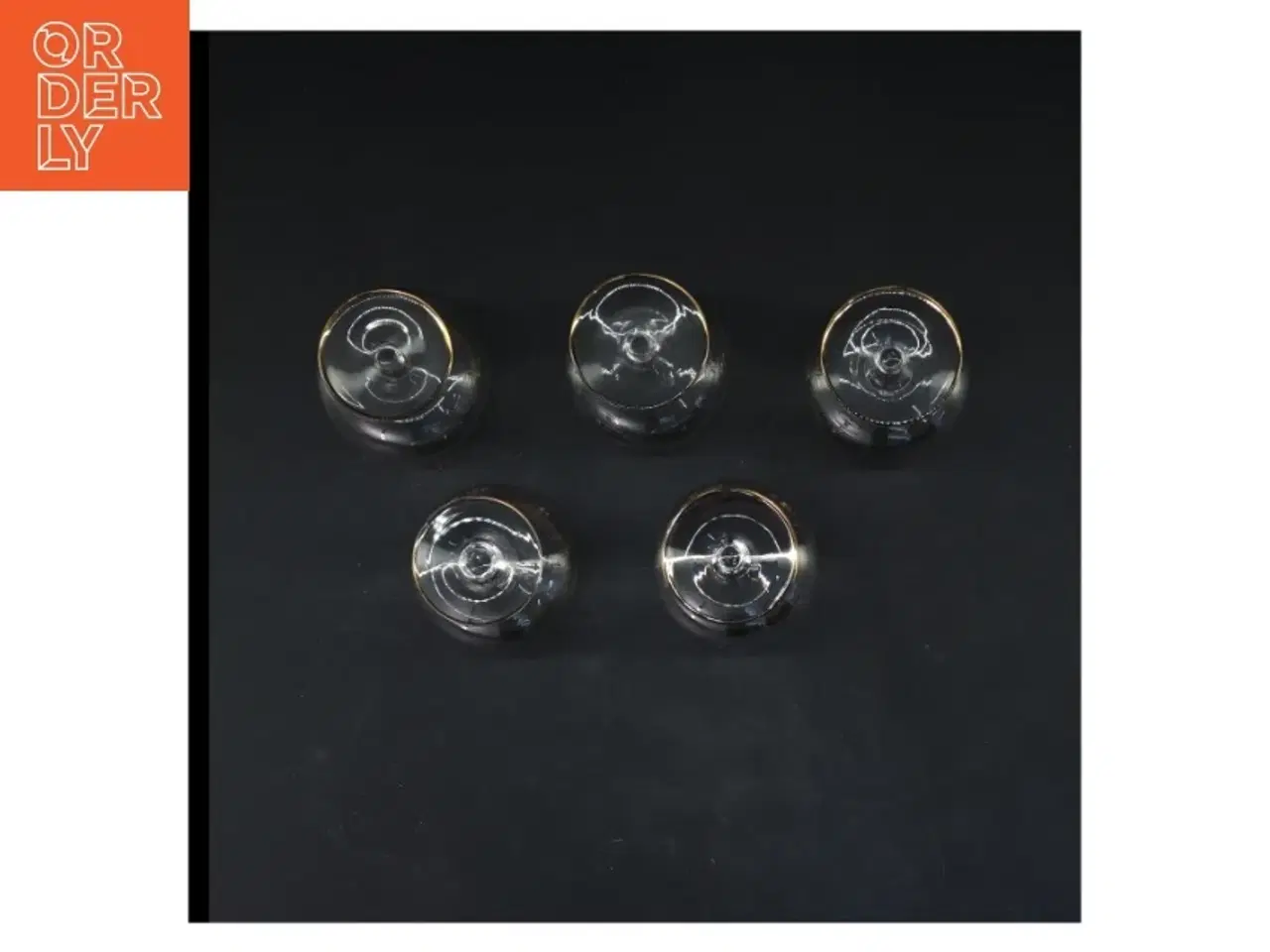 Billede 3 - Små glas med guldkant (str. 5 styk. ø. 4,5 cm. længde. 8,5 cm)