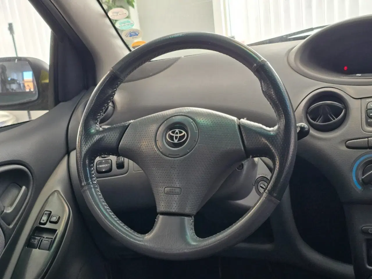 Billede 6 - Toyota Yaris 1,3 Luna
