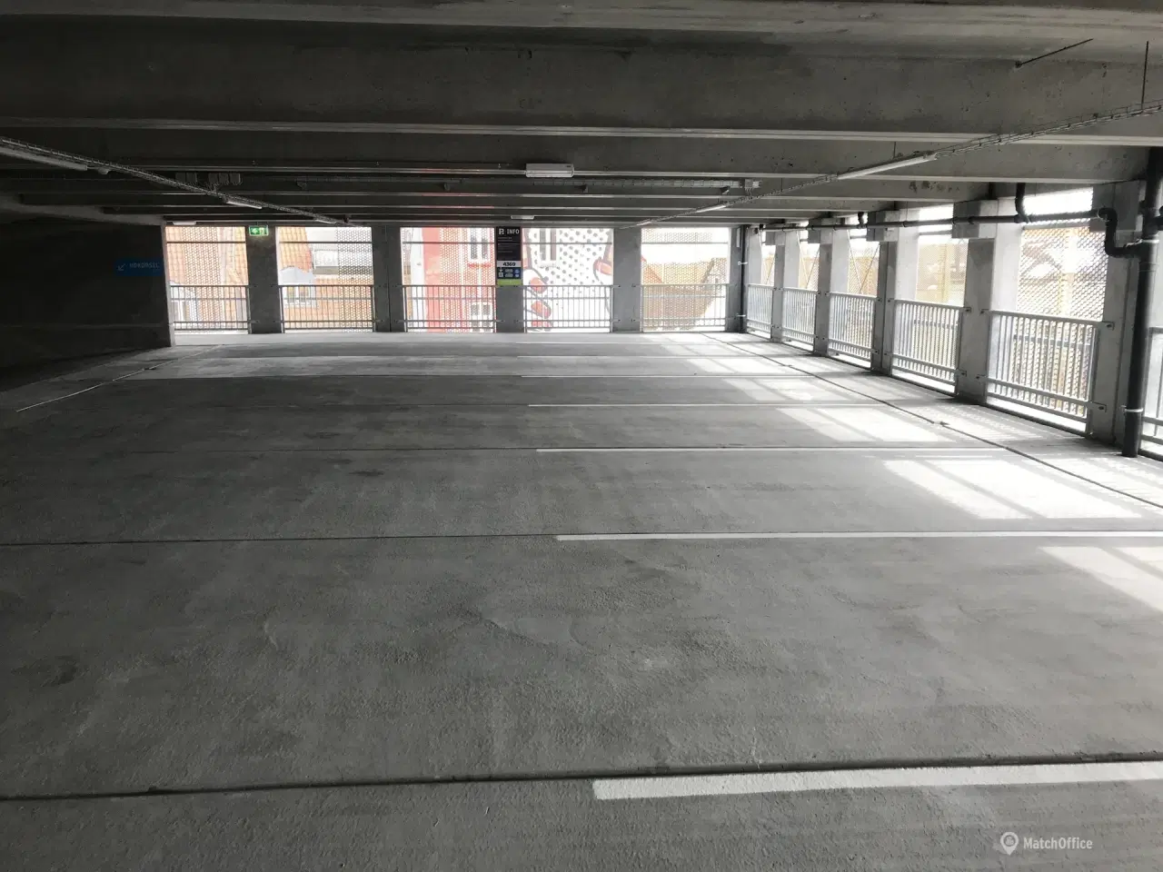Billede 2 - Parkering ved Mælketorvets P-hus