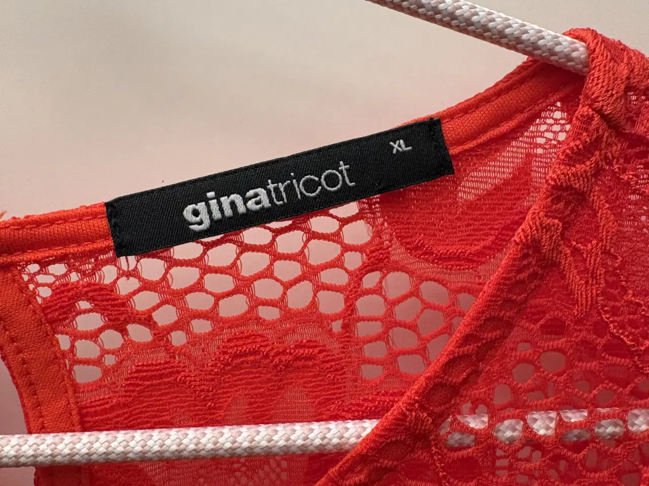 Billede 2 - Blonde bluse