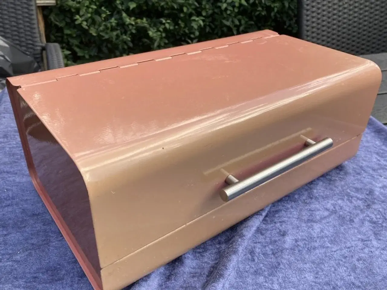 Billede 1 - Brødkasse – lettere falmet