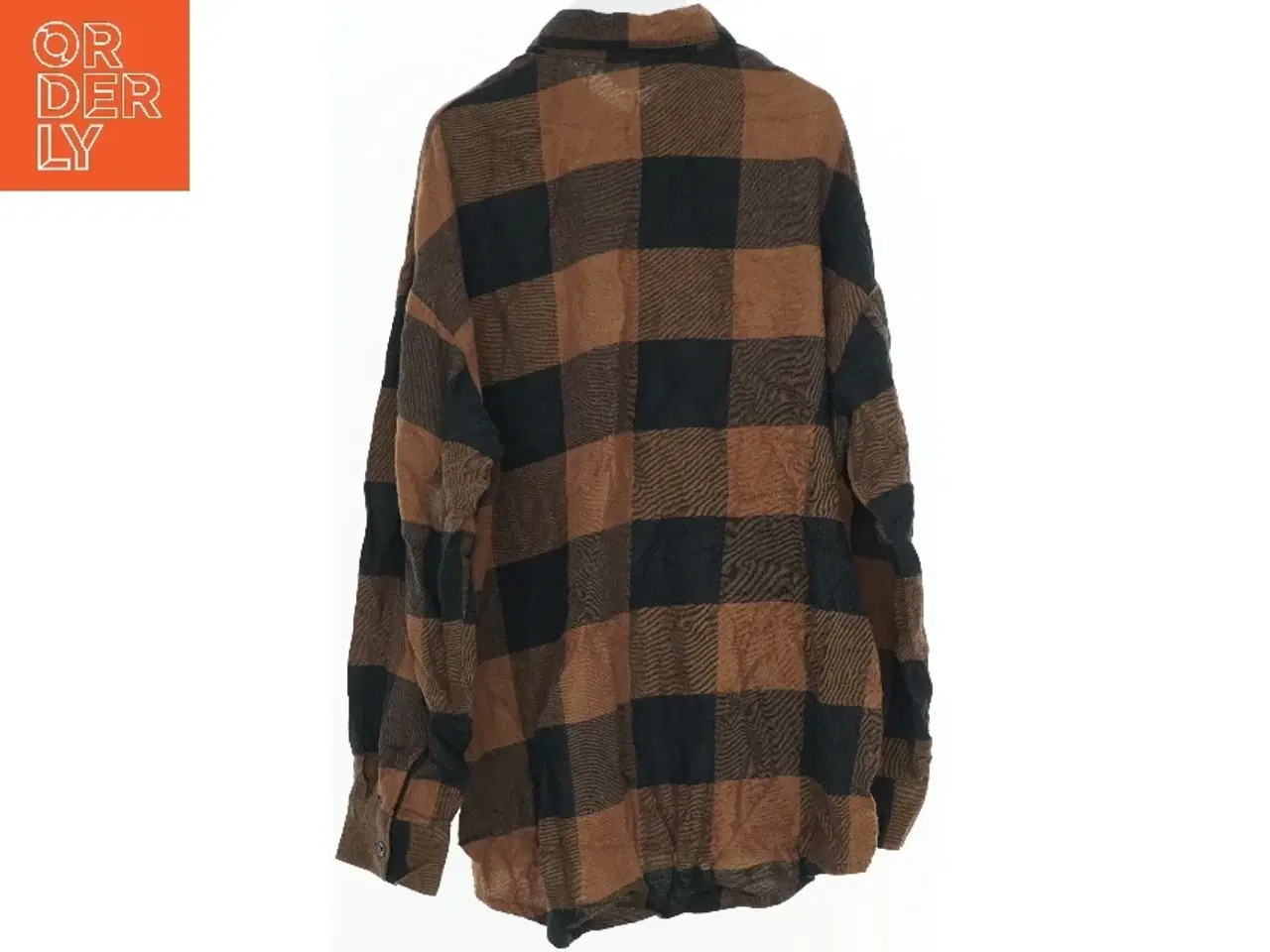 Billede 2 - Skjorte i ternet design fra H&M (str. 152)