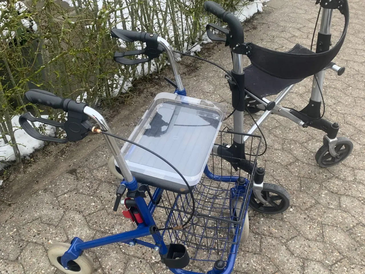 Billede 3 - Rollator begge er sammenklappelig 2 stk