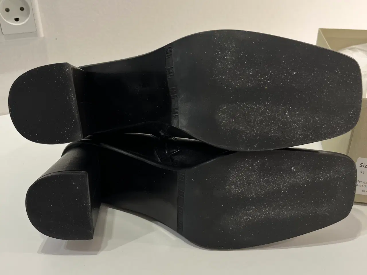 Billede 4 - Skindstøvlet