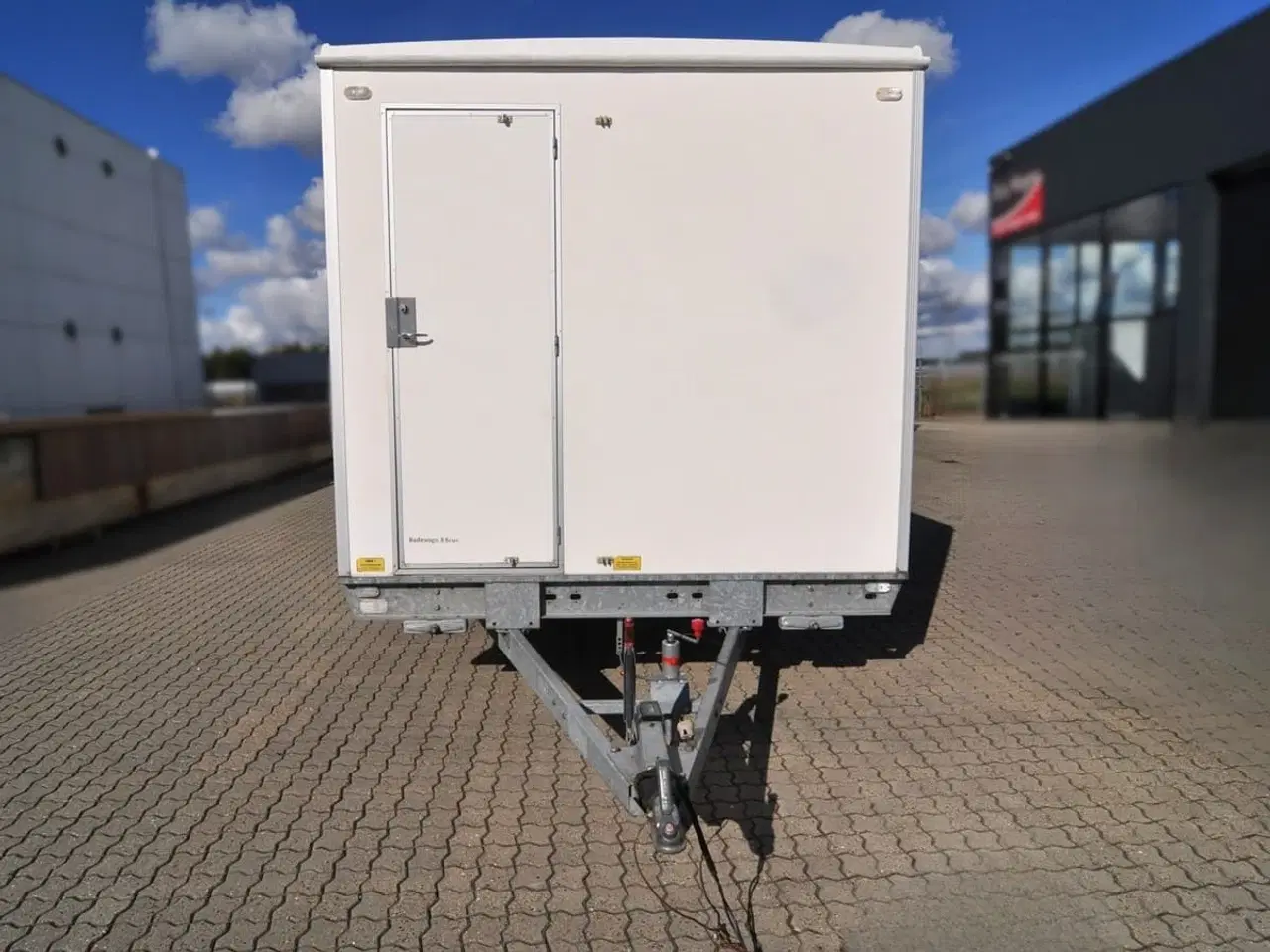 Billede 5 - Badvogn 2x4 med oliefyr
