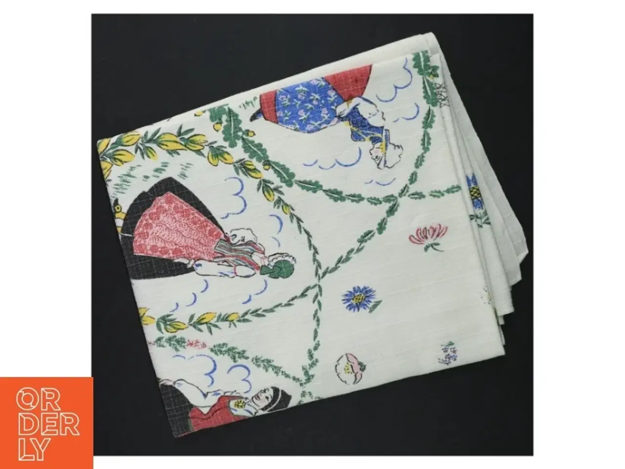 Billede 1 - Dug med folklore motiv (str. 81 x 92 cm)
