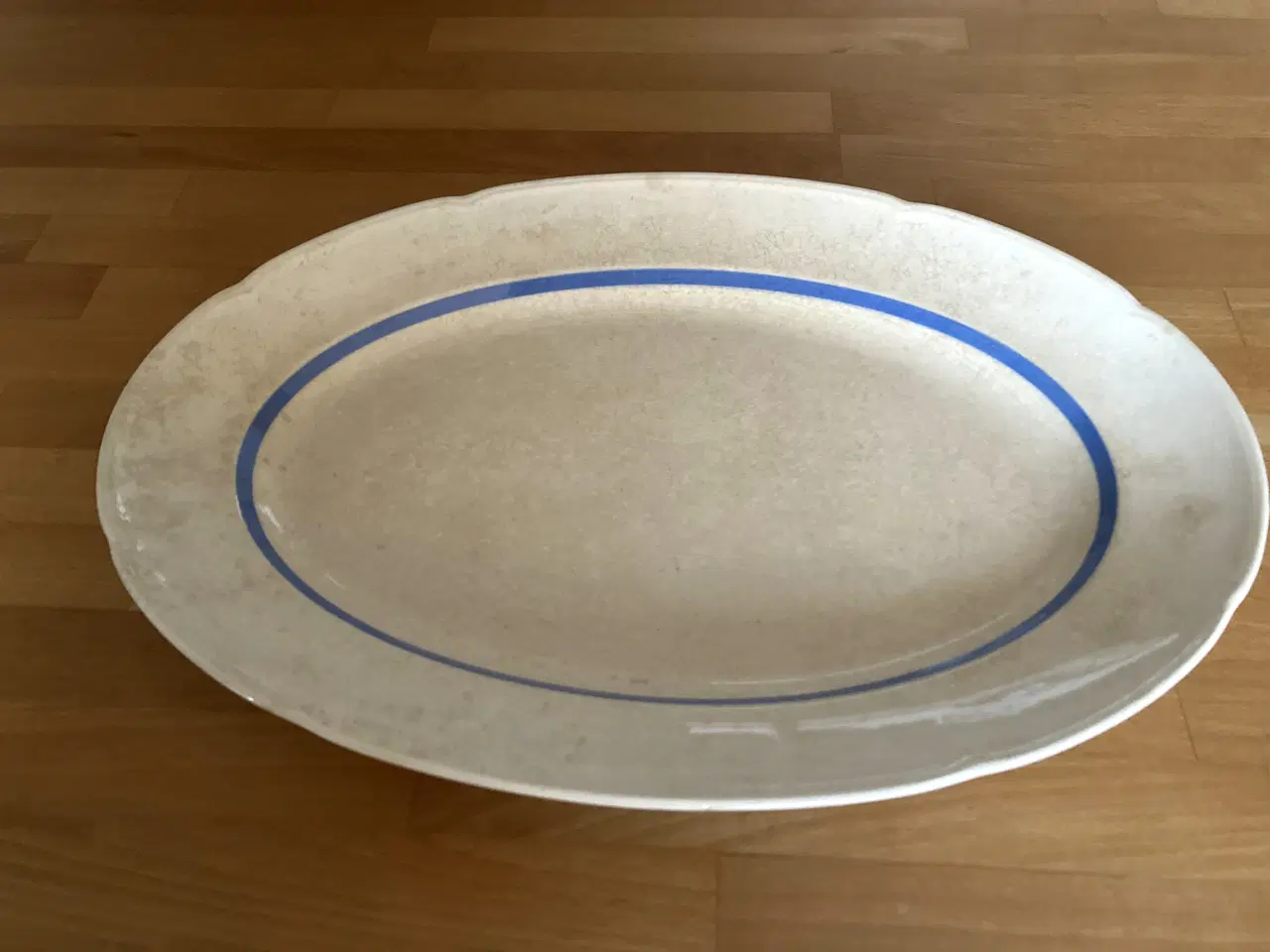 Billede 1 - Ovalt fajancefad fra Aluminia