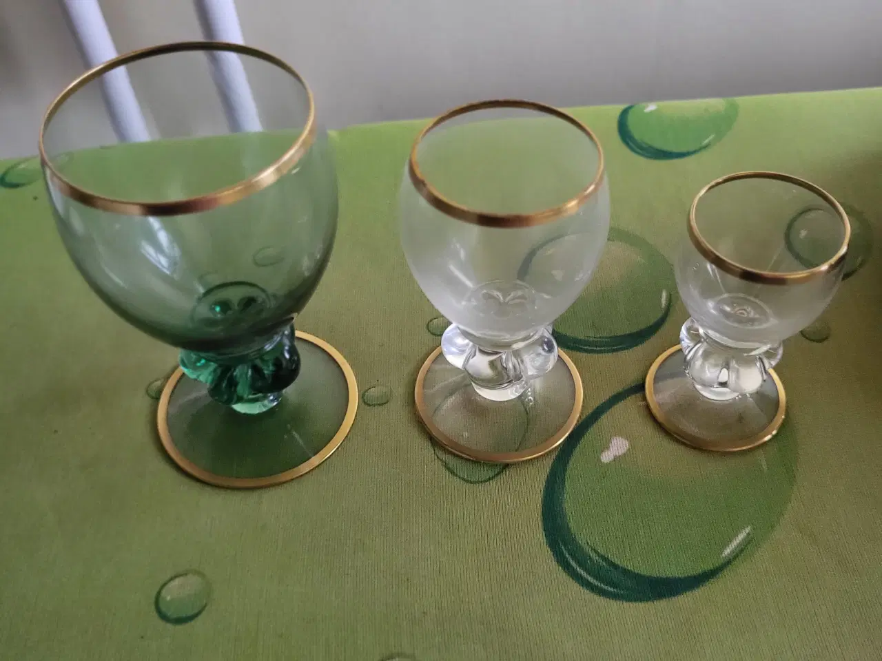 Billede 1 - Holmegaard Gisselfeldt hvidvin-snaps og likør-glas