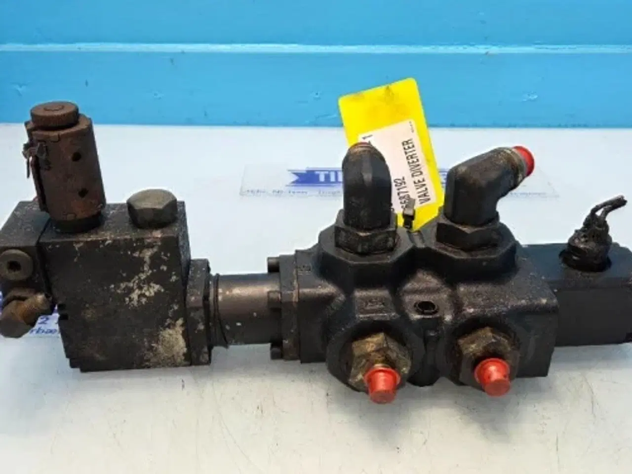 Billede 4 - Bobcat  TL38.70X  Omskifterventil 6687192