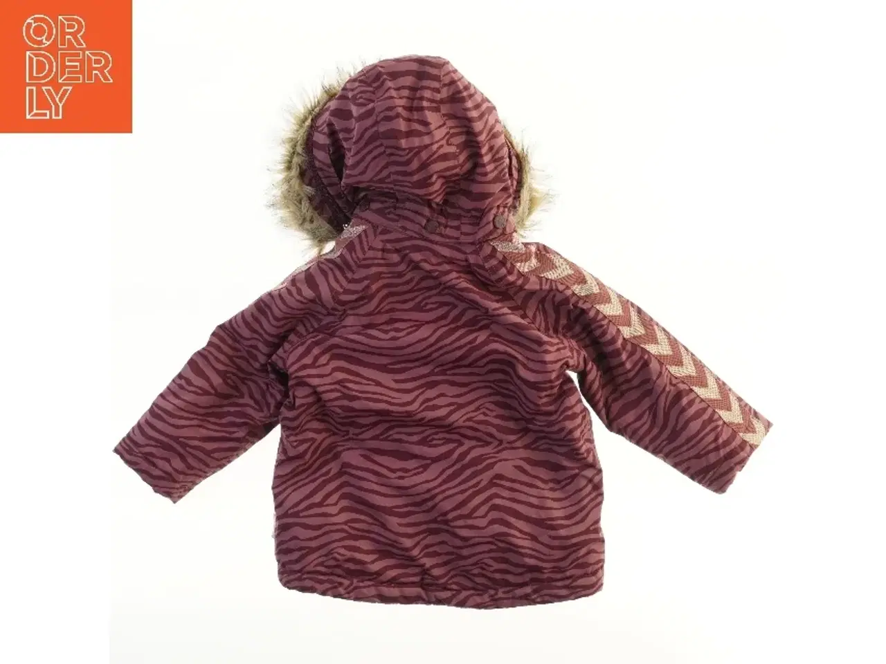 Billede 2 - Vinterjakke med hætte og mønster fra Hummel (str. 86)