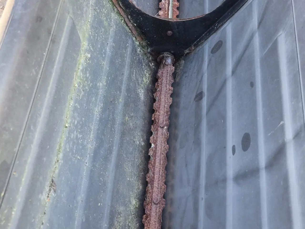 Billede 4 - Græs såning maskine eller til gødning 