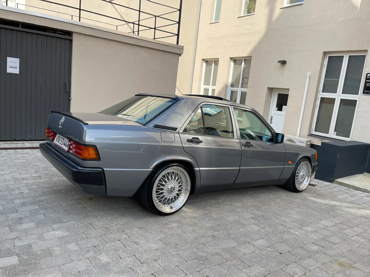 Billede 5 - Original w201. Billederne fortæller alt