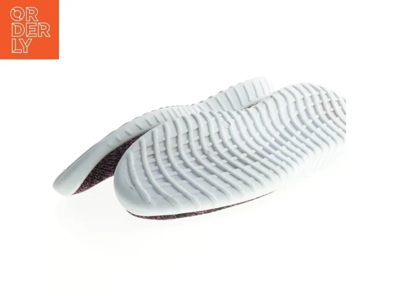 Billede 3 - Strikket sneakers (str. 34)
