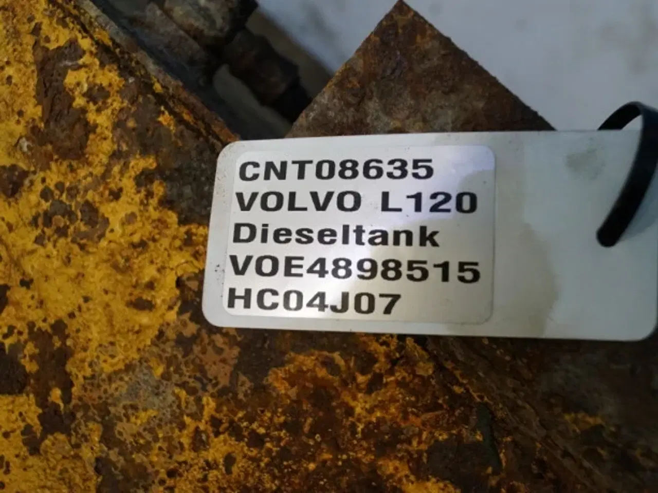 Billede 20 - Volvo L120 Dieseltank VOE4898515