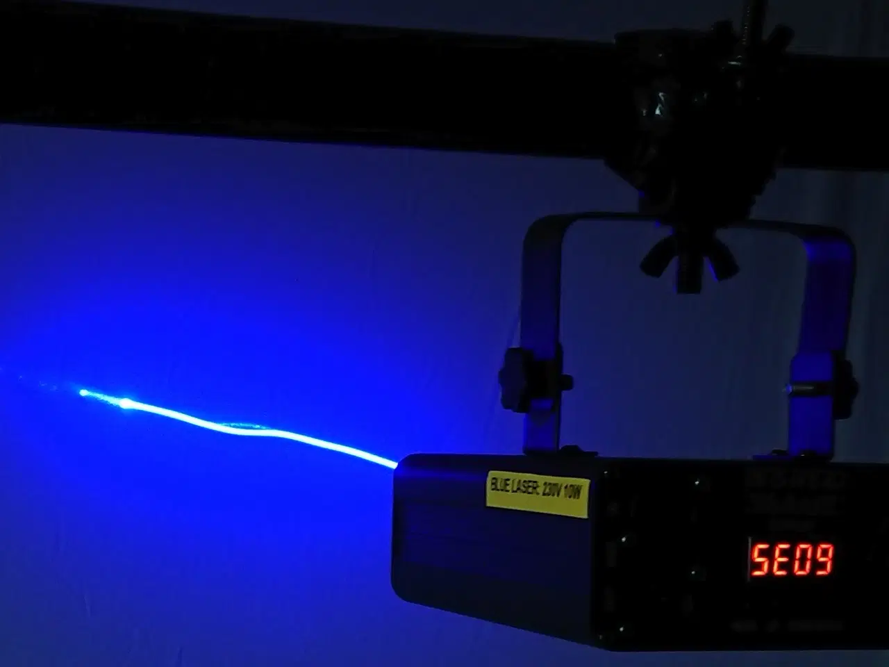 Billede 18 - Udlejes - LASER LIGHT BLUE Beam Line 10 Watt.