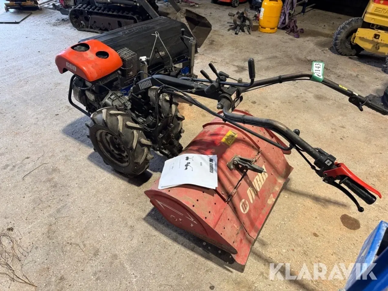 Billede 4 - Fræser med kost Nibbi 600