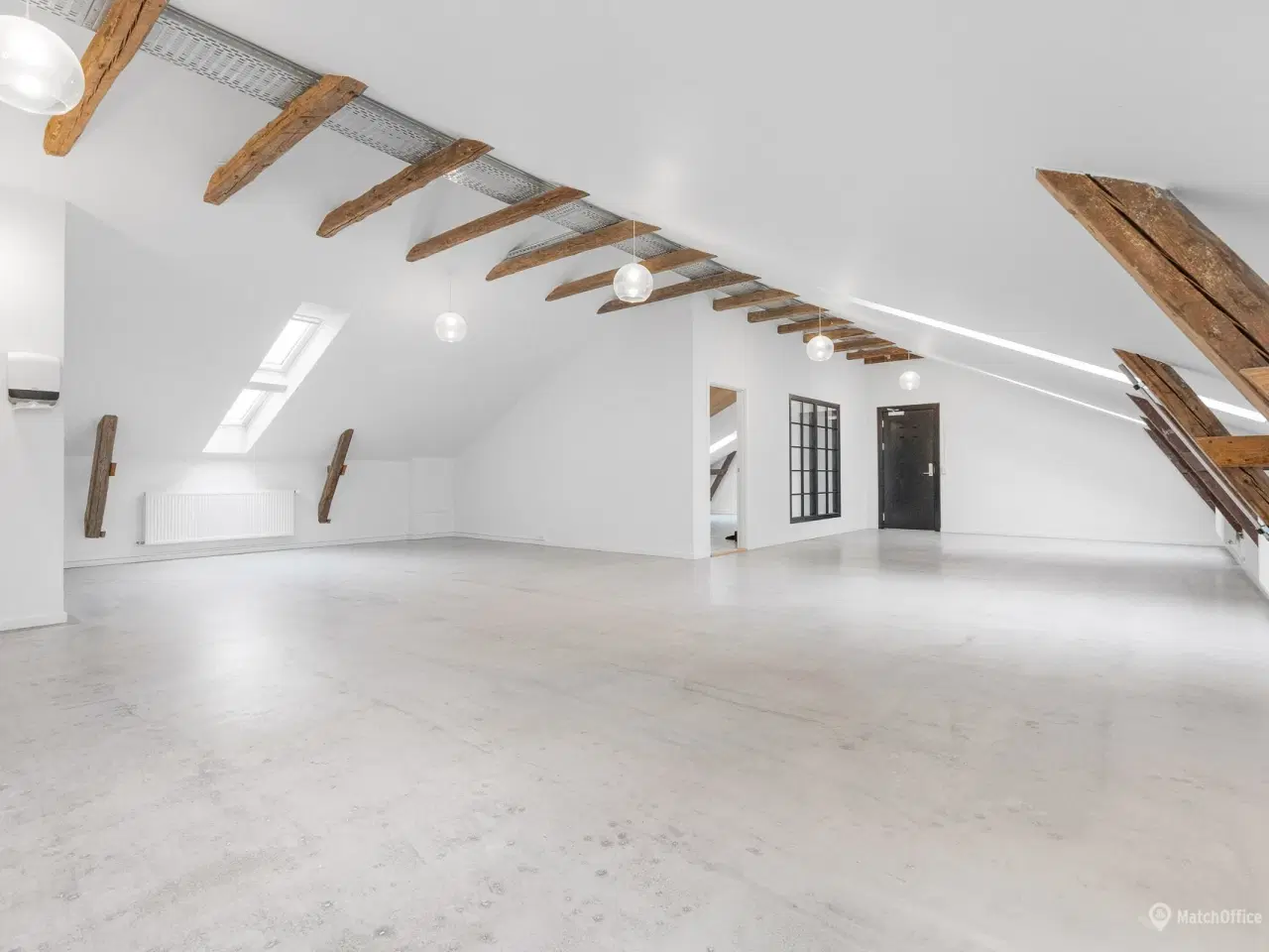 Billede 6 - Attraktiv introleje på kun kr. 1.100 pr. m² - Flot og indbydende storrumskontor