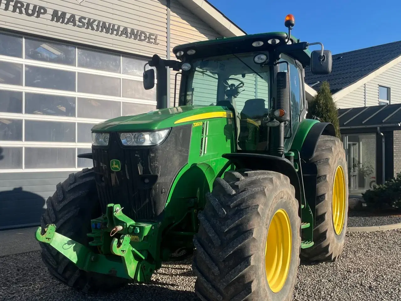 Billede 10 - John Deere 7260R AP med frontlift og front PTO