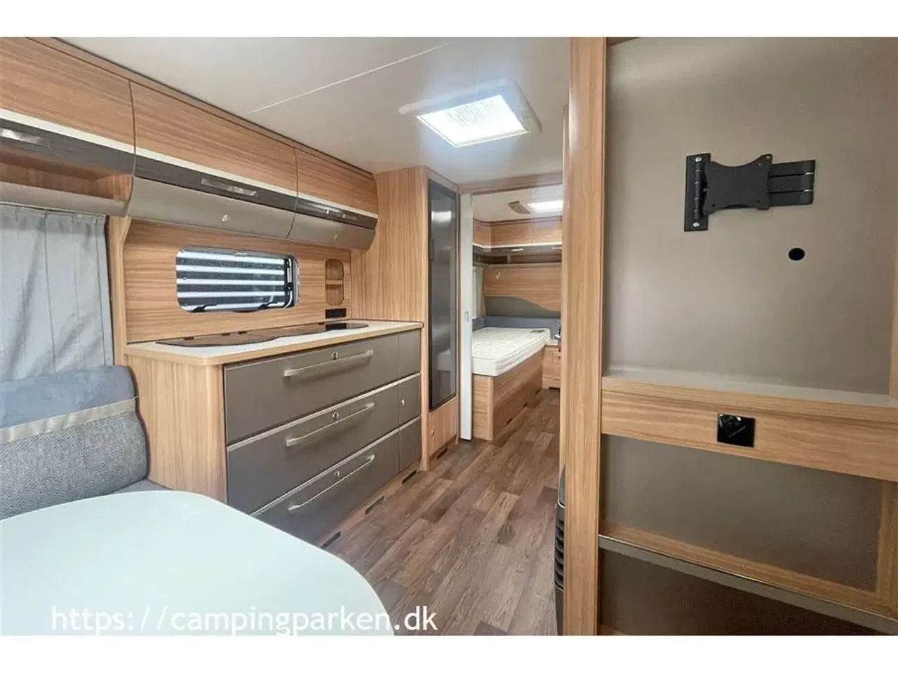 Billede 3 - 2016 - Hymer Exciting 540   Flot og ekslusivt design fra tyske Hymer