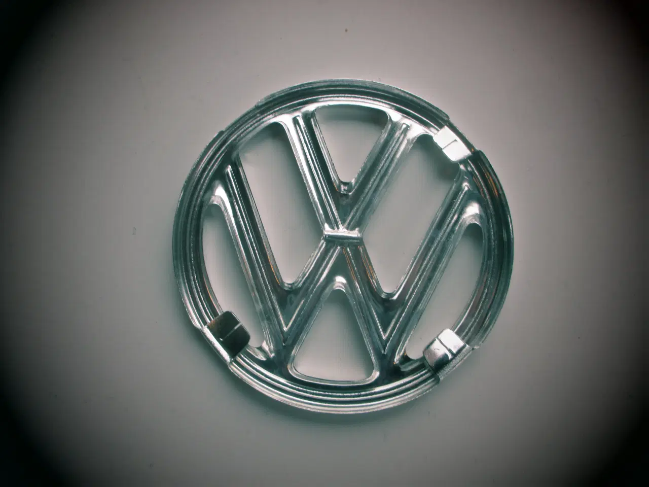Billede 2 - Nyt VW Emblem