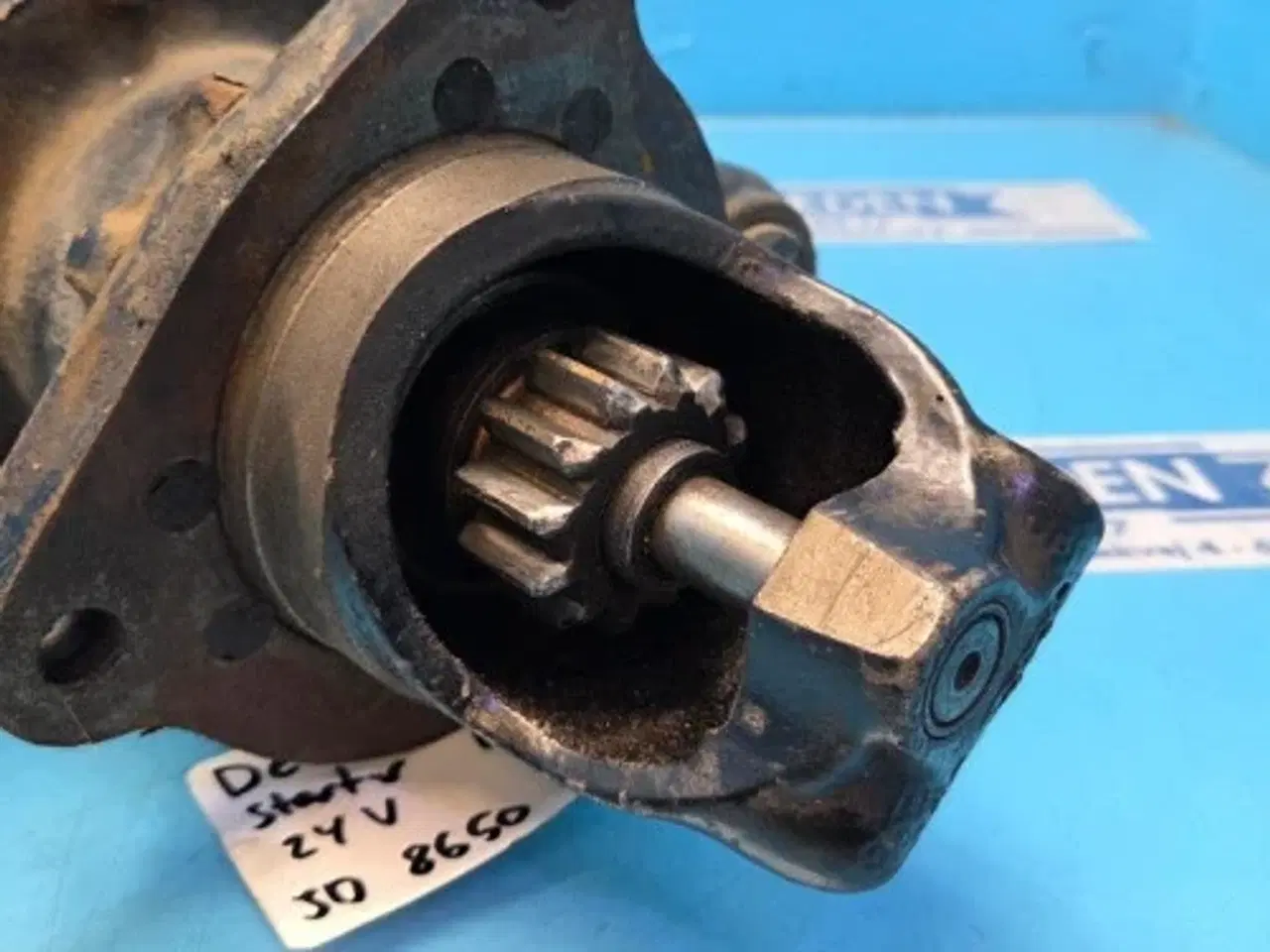 Billede 5 - John Deere 8650 Starter RE13942