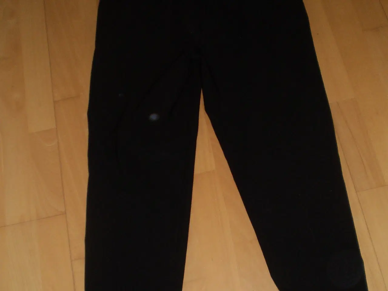 Billede 3 - Nye Lau Rie bukser, str. 42, hvide. Aldrig brugt.